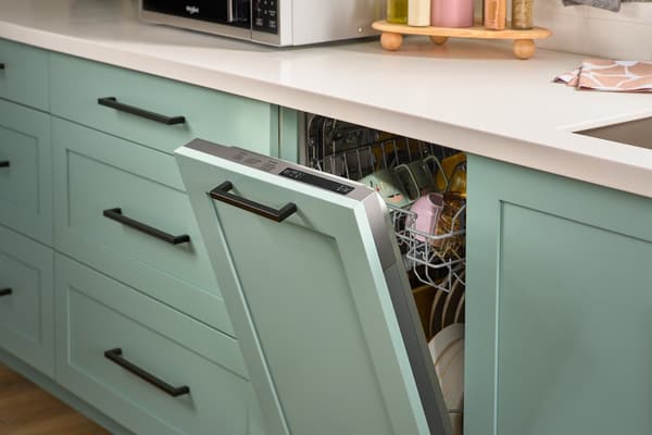 Top Features That Make KitchenAid Dishwashers Stand Out